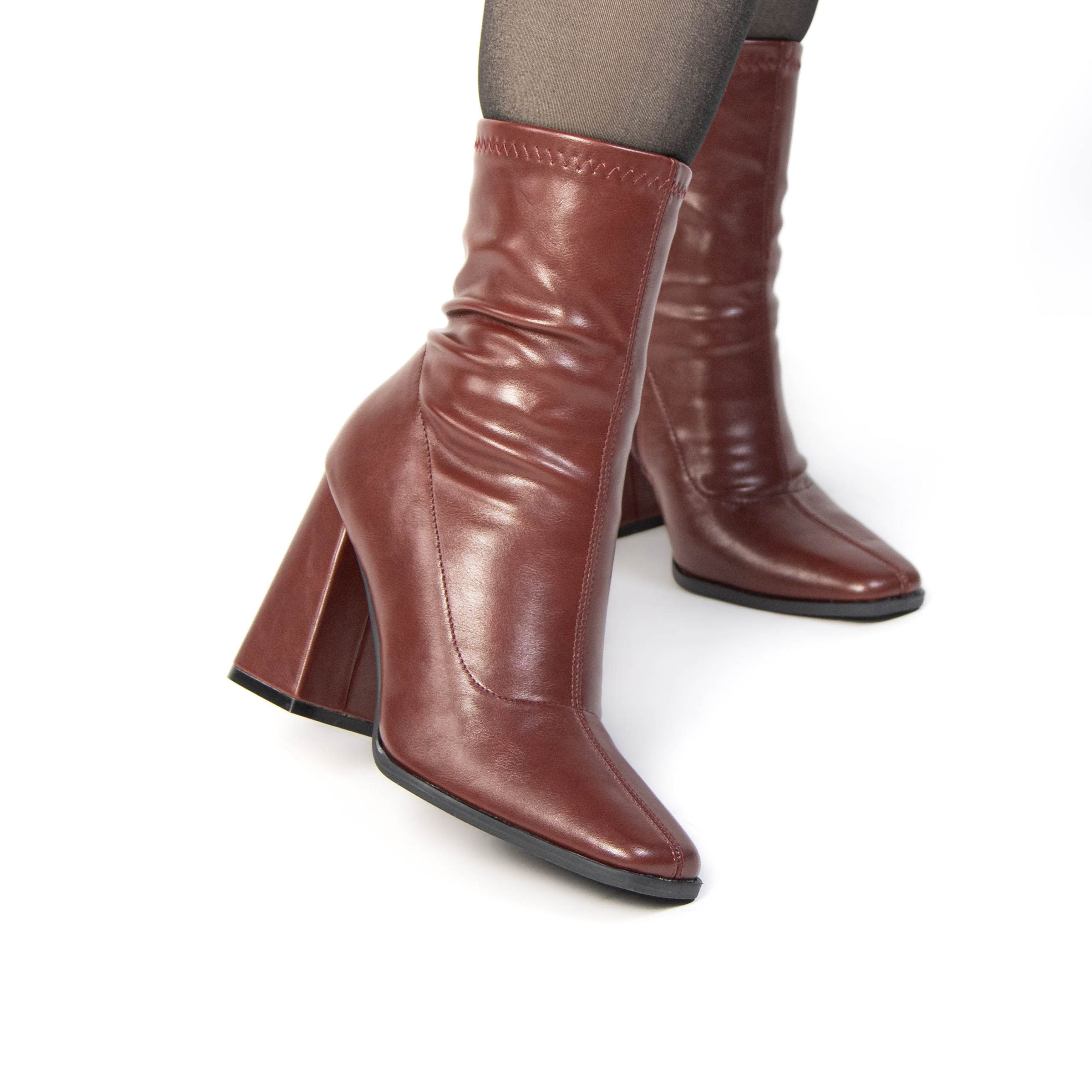 Silvana - Bottines à talon en Bordeau