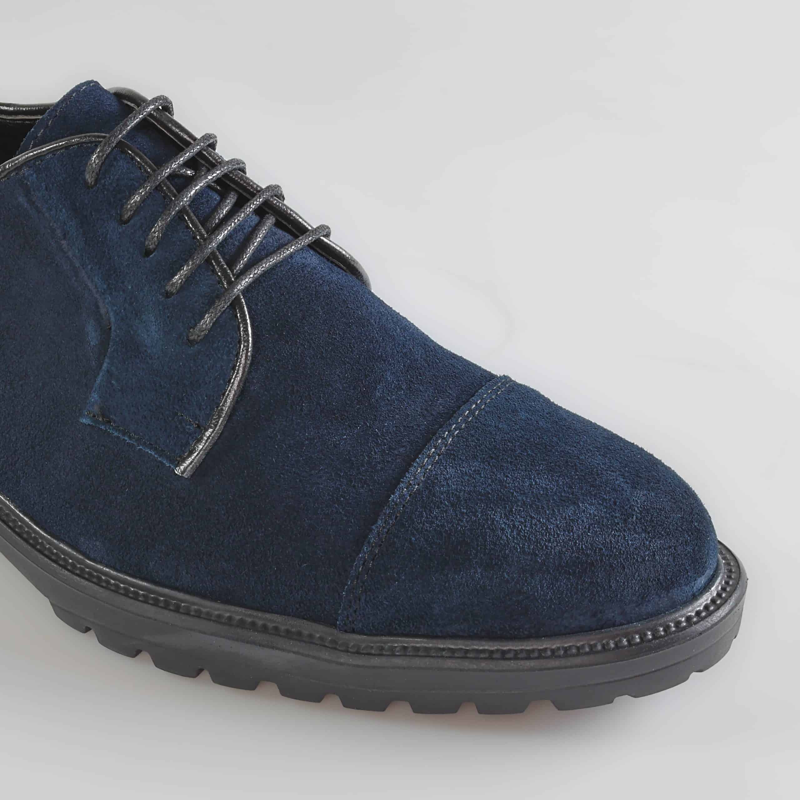 Byron – Chaussures de ville en Cuir Bleu.