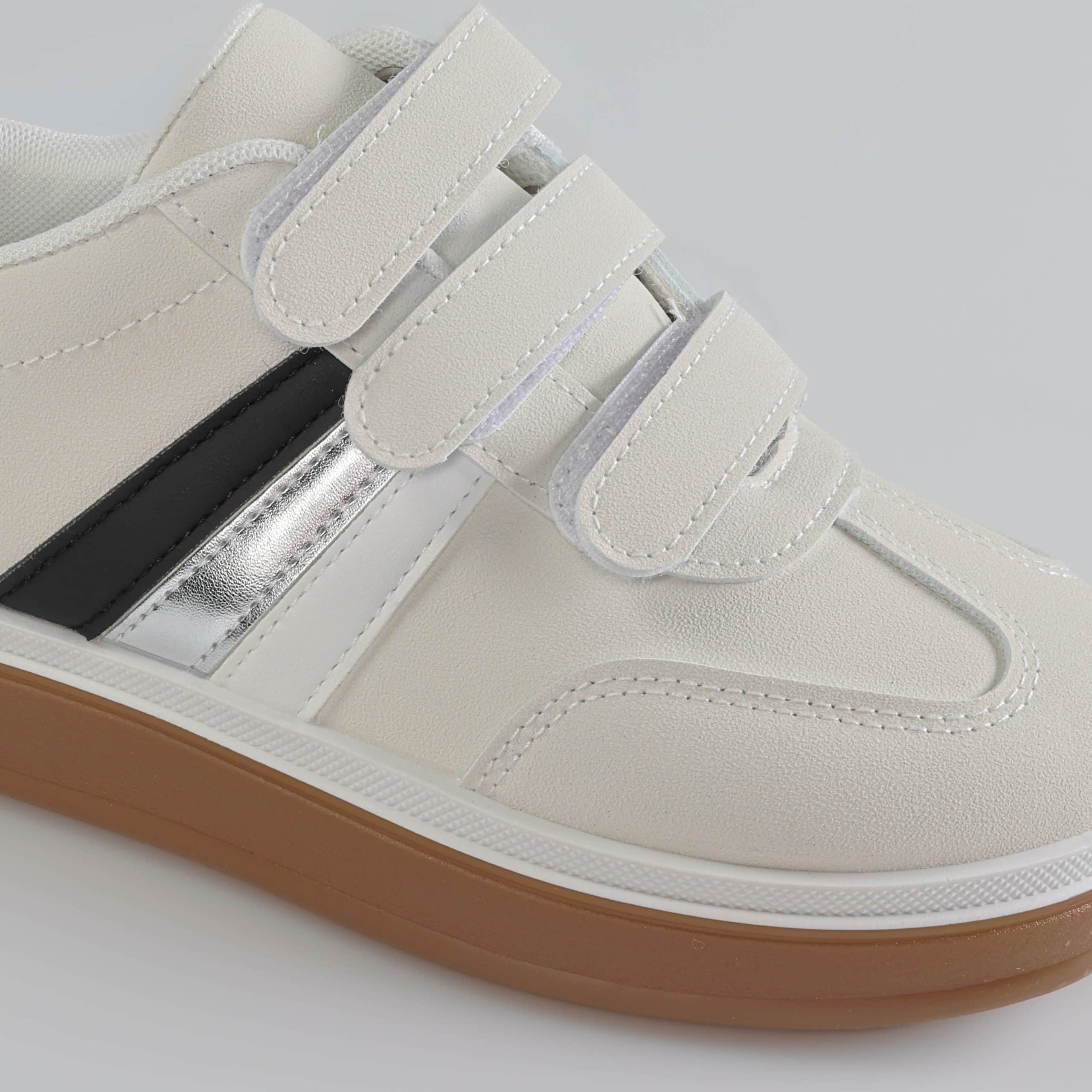 Nova – Baskets Femmes en Blanc.