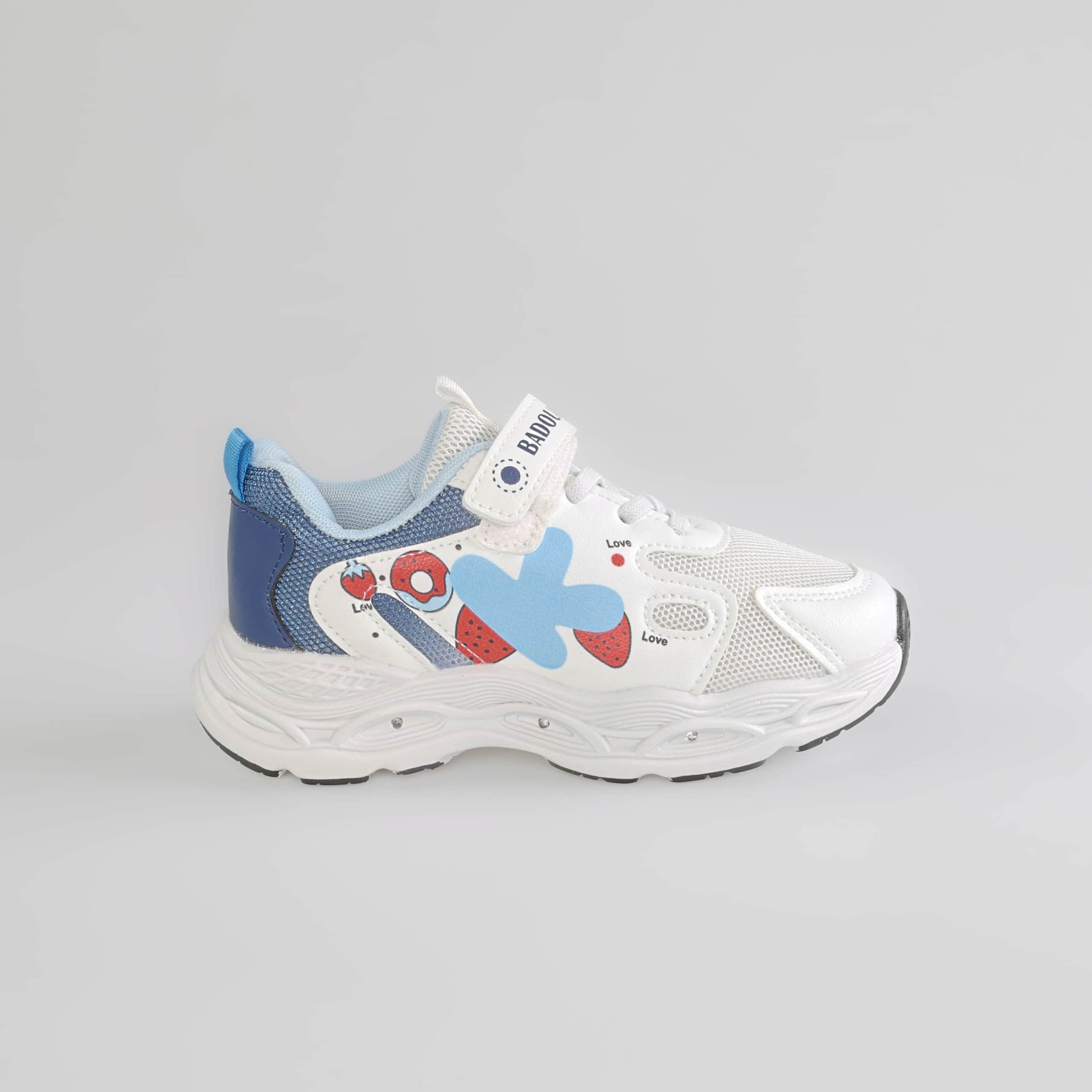 Junior Star – Baskets Enfants en Bleu.