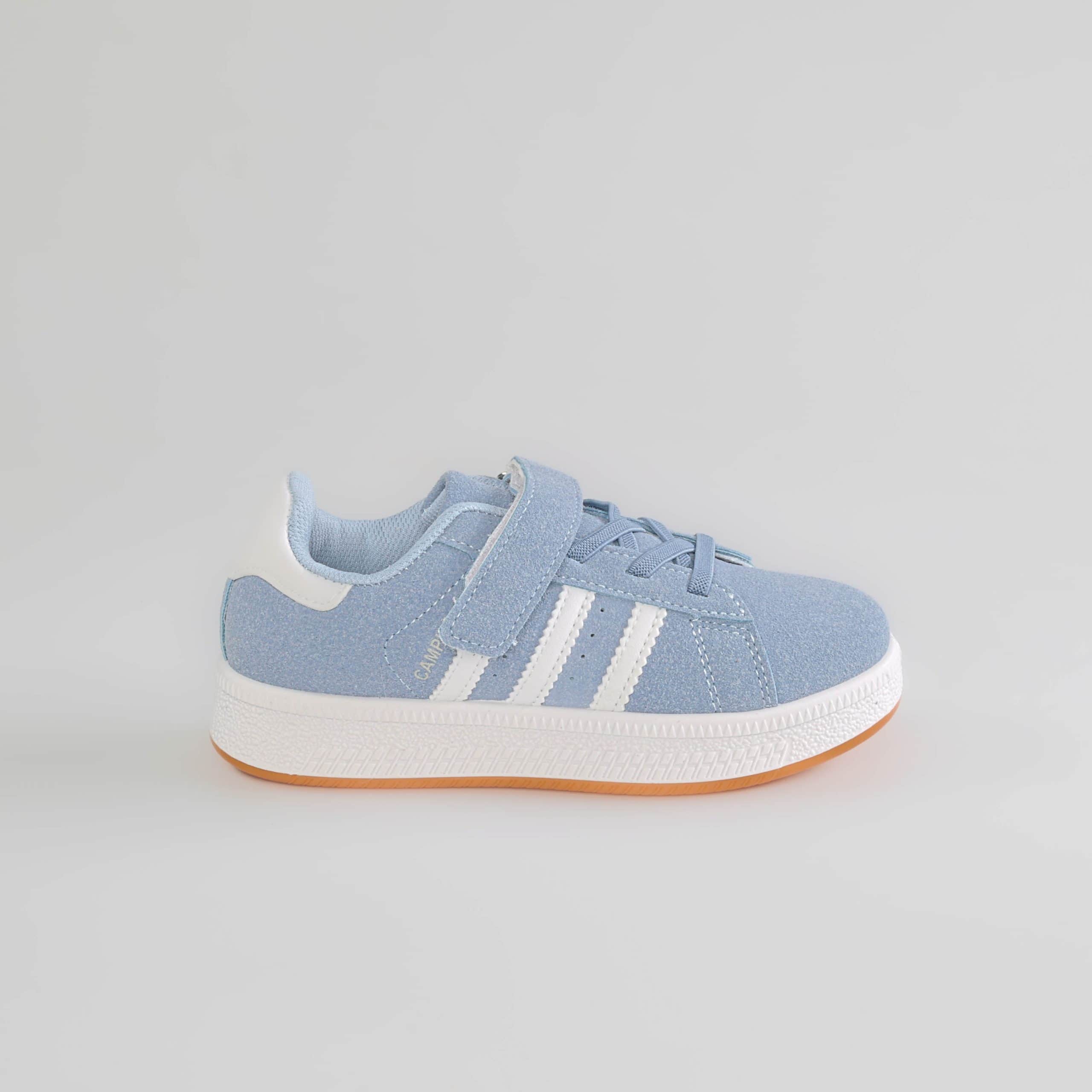 JOVAN – Baskets Enfants en Bleu.
