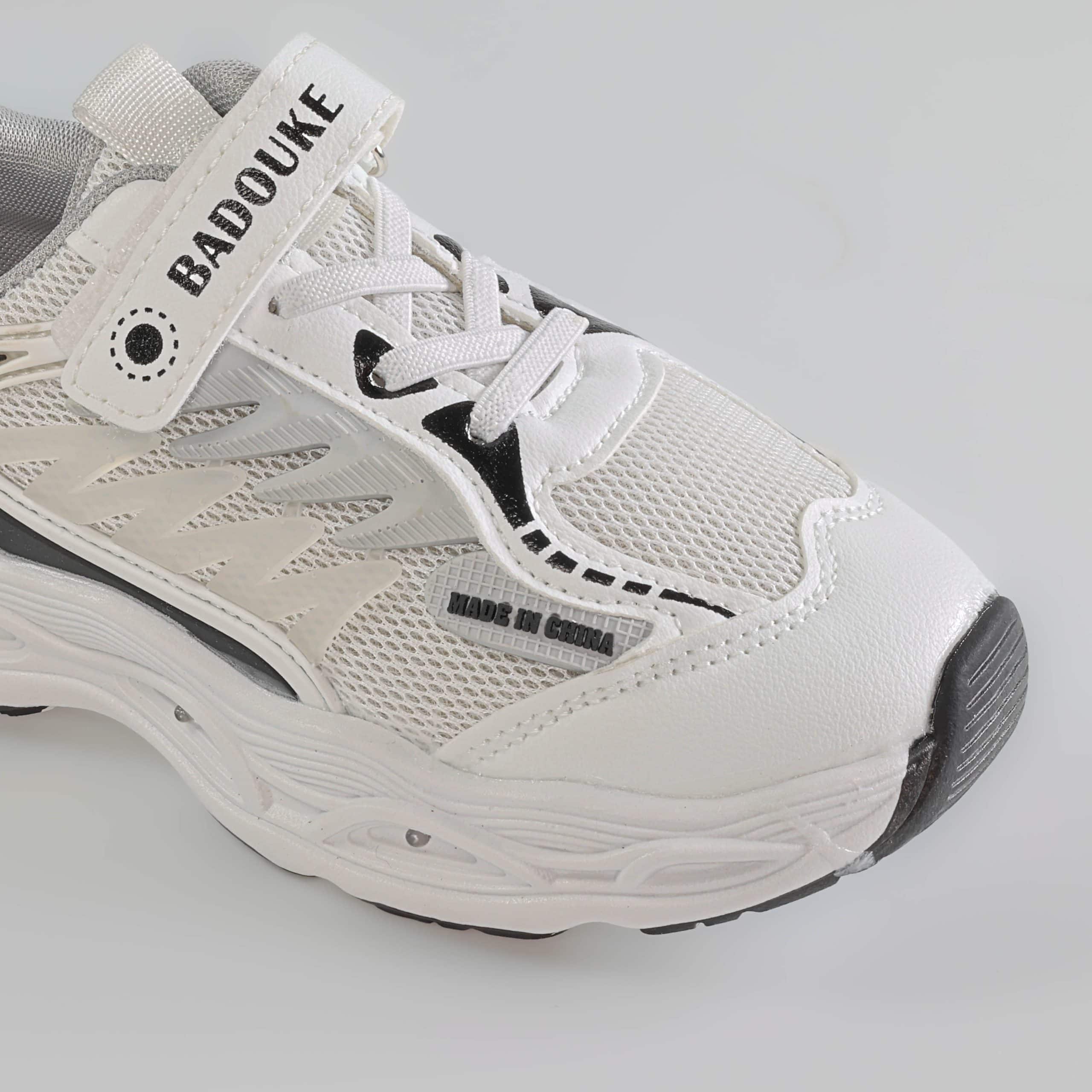 Kid Sprint – Baskets Enfants en Noir.