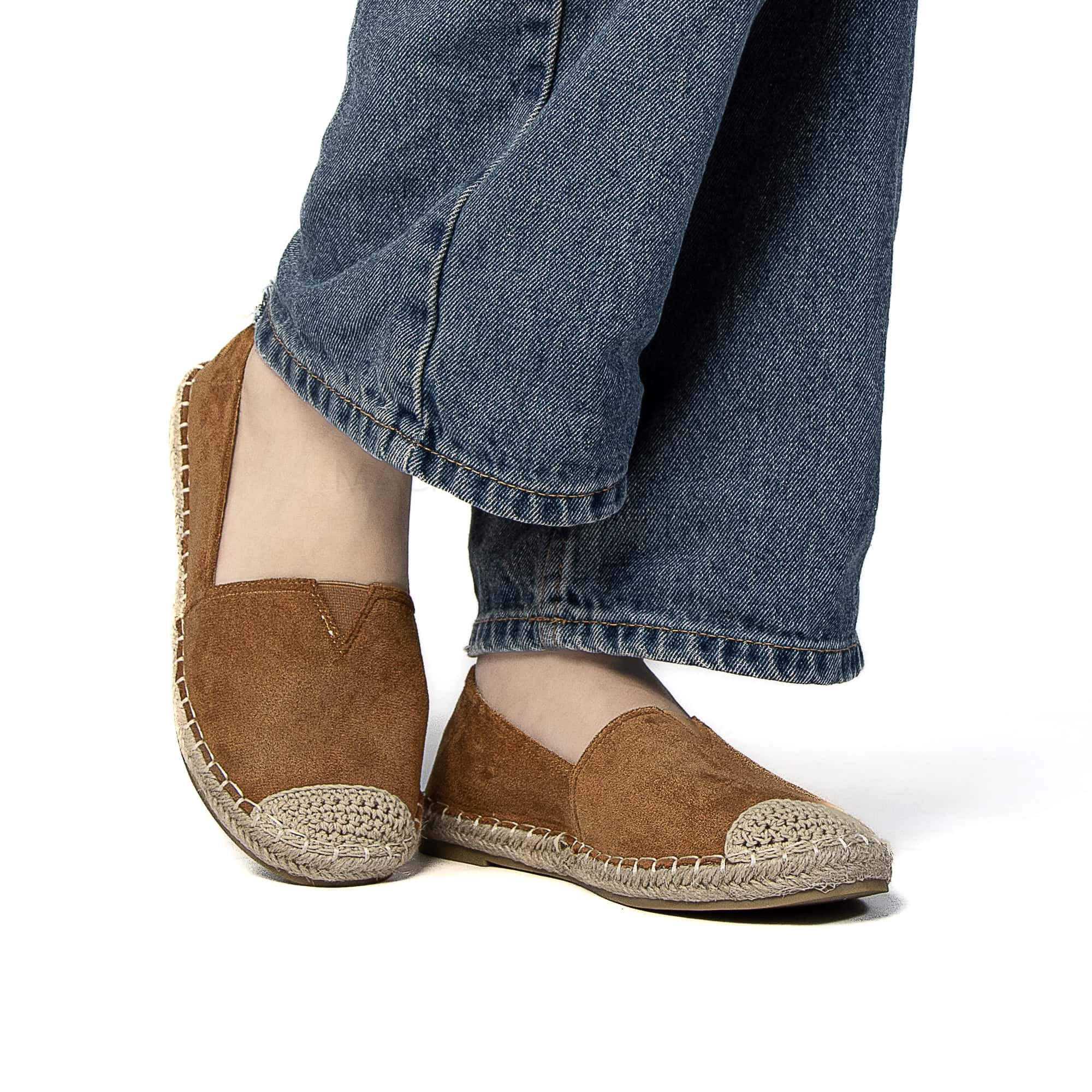 Lumena – Espadrilles Femmes en Marron.