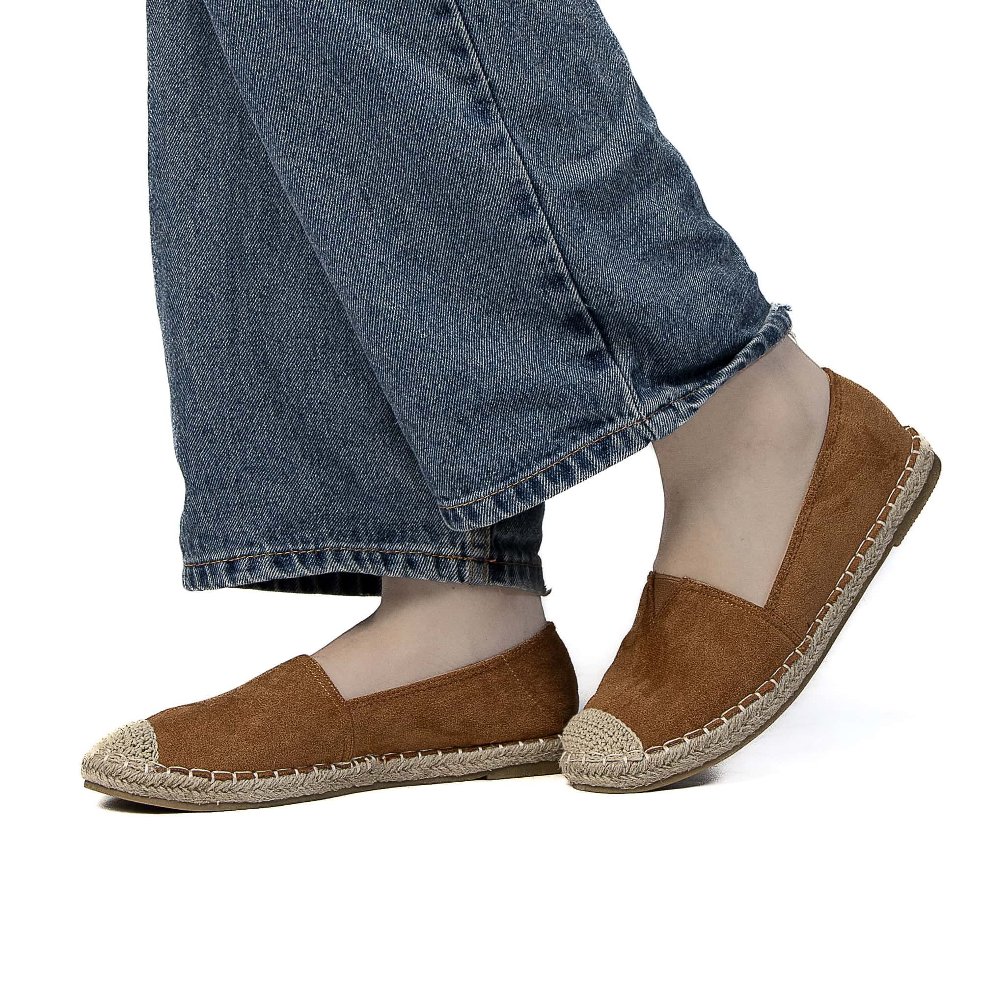 Lumena – Espadrilles Femmes en Marron.