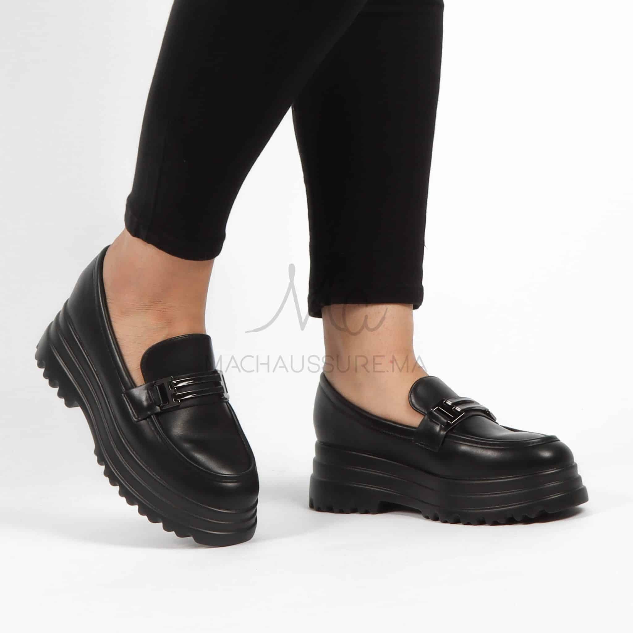 Luana - Derbies Femmes en Noir.