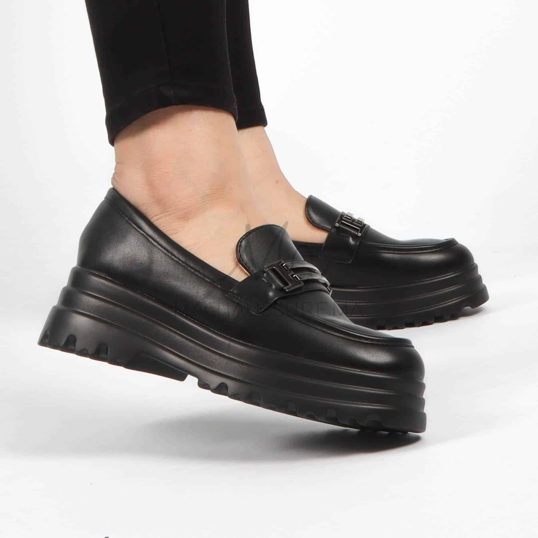 Luana - Derbies Femmes en Noir.
