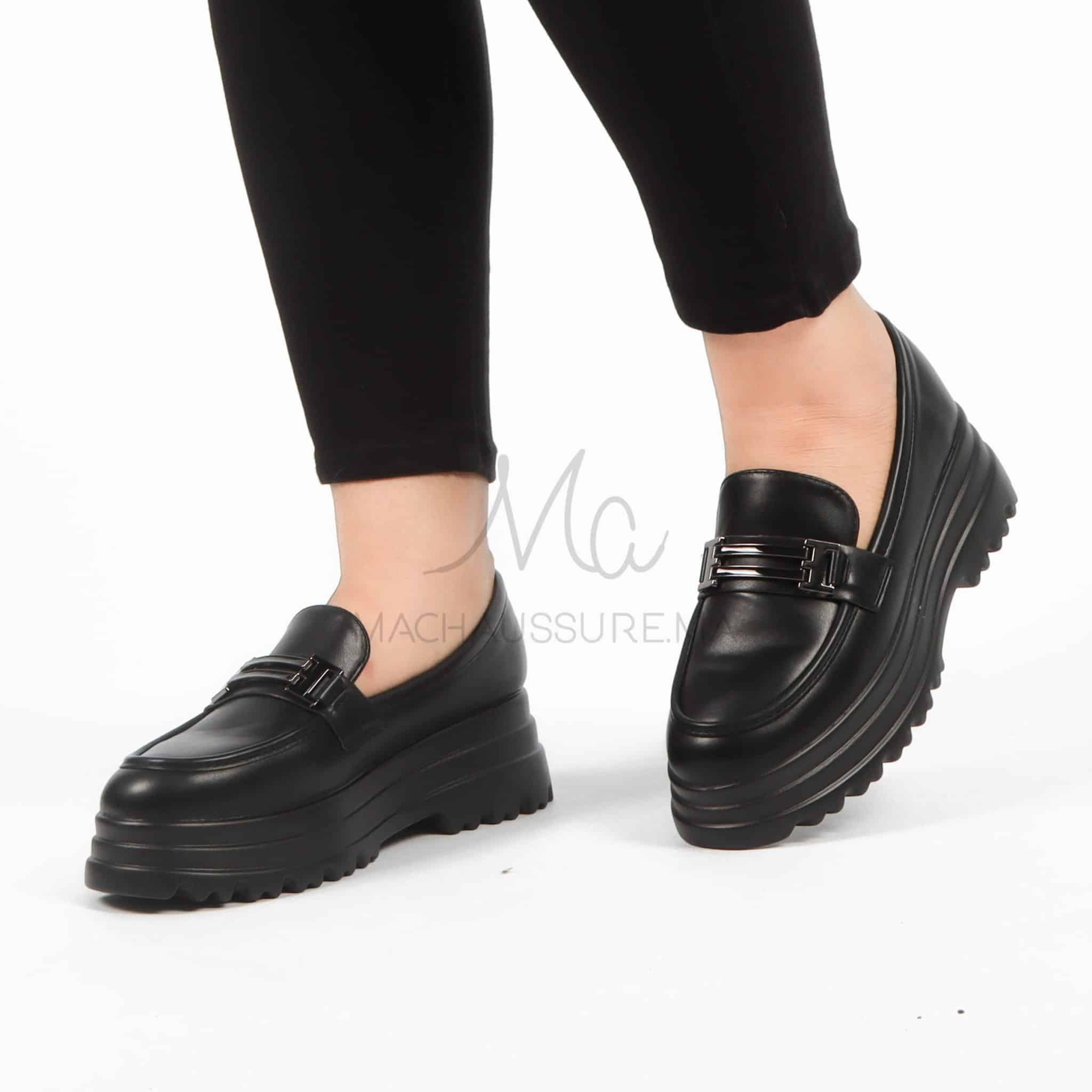 Luana - Derbies Femmes en Noir.