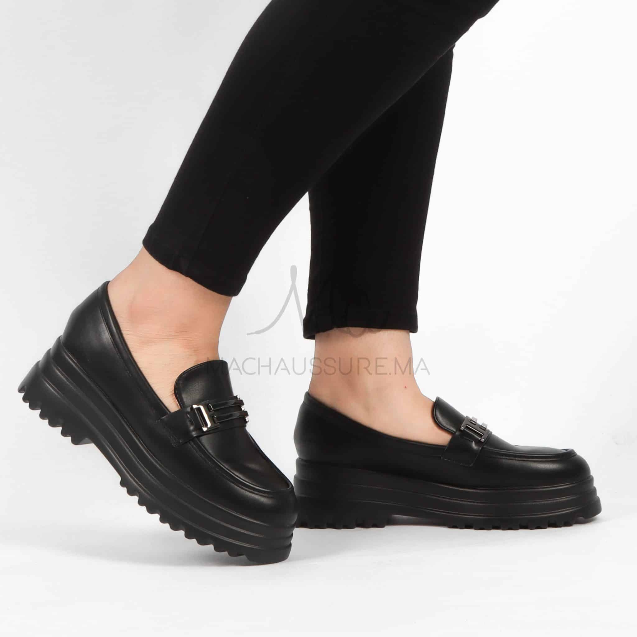 Luana - Derbies Femmes en Noir.