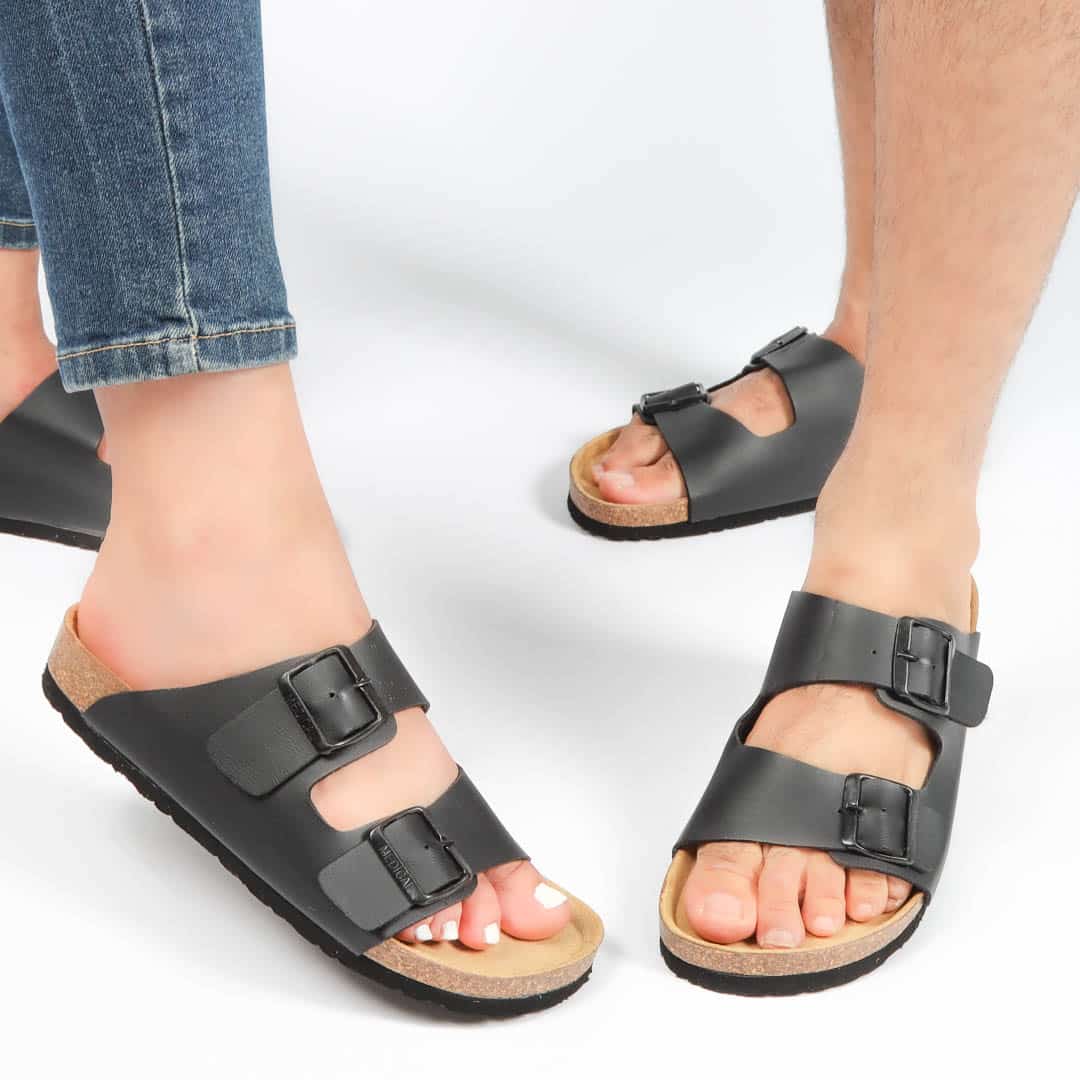 WAINSCOTT – Sandales et tongs en Noir.