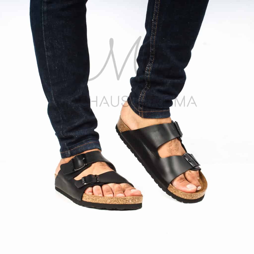 WAINSCOTT – Sandales et tongs en Noir.