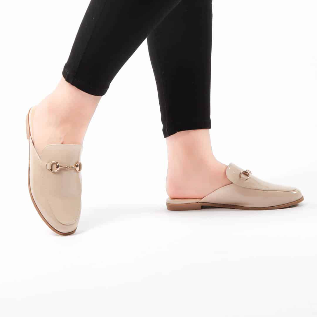 JADE – Mules Femmes en Beige.
