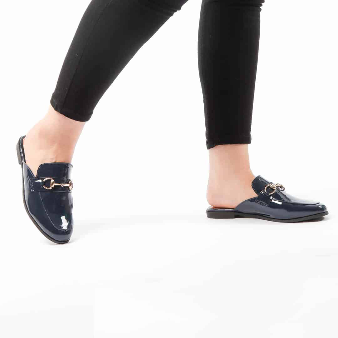 JADE – Mules Femmes en Bleu Marine.