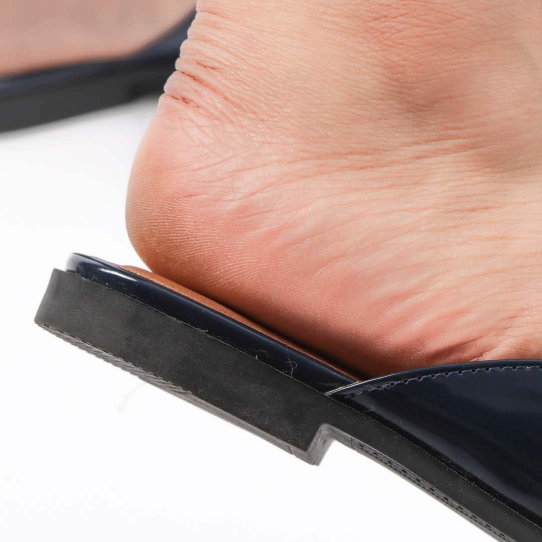 JADE – Mules Femmes en Bleu Marine.