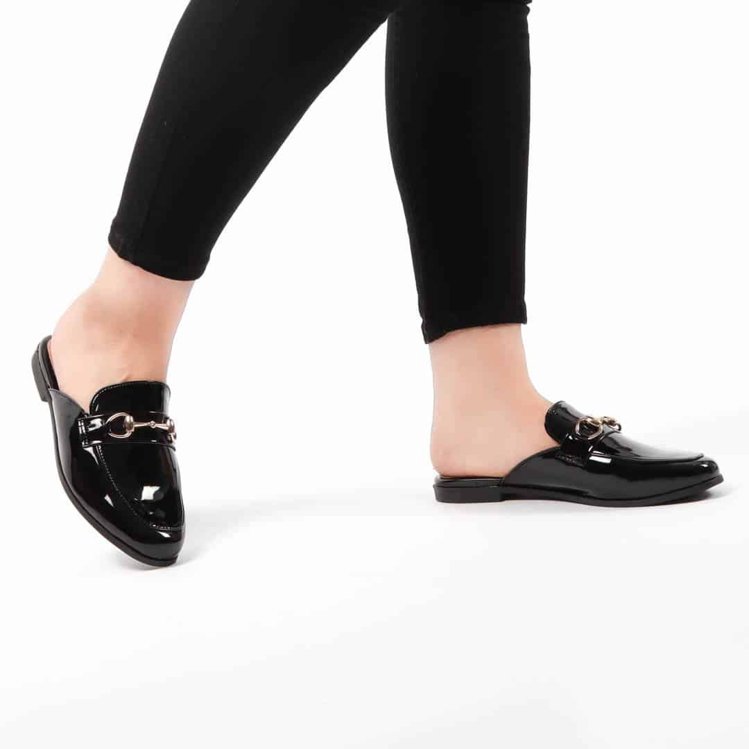 JADE – Mules Femmes en Noir.