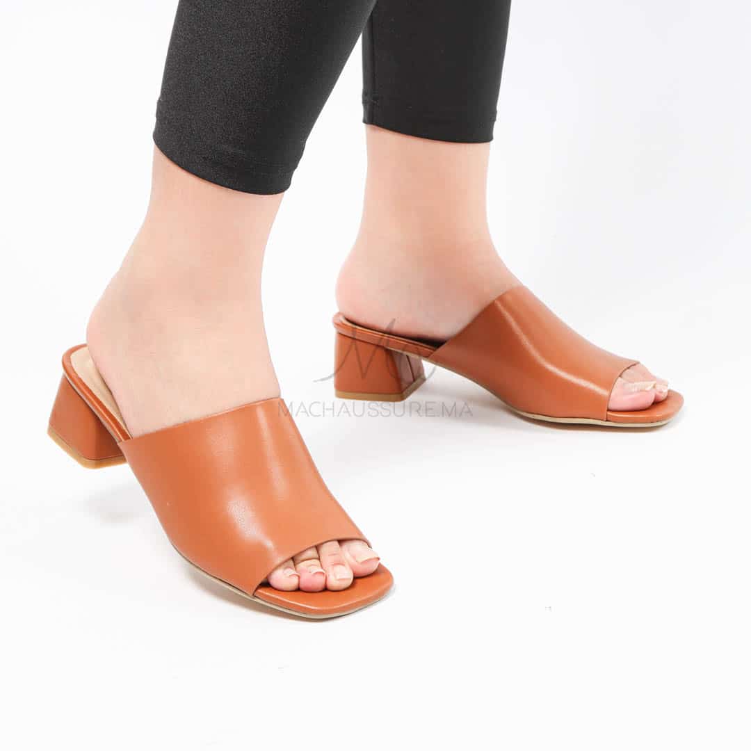 CYBELE - Sandales à talon en Tabac.