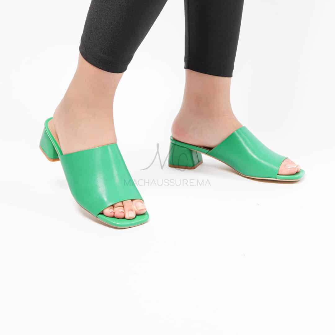 CYBELE - Sandales à talon en Vert.