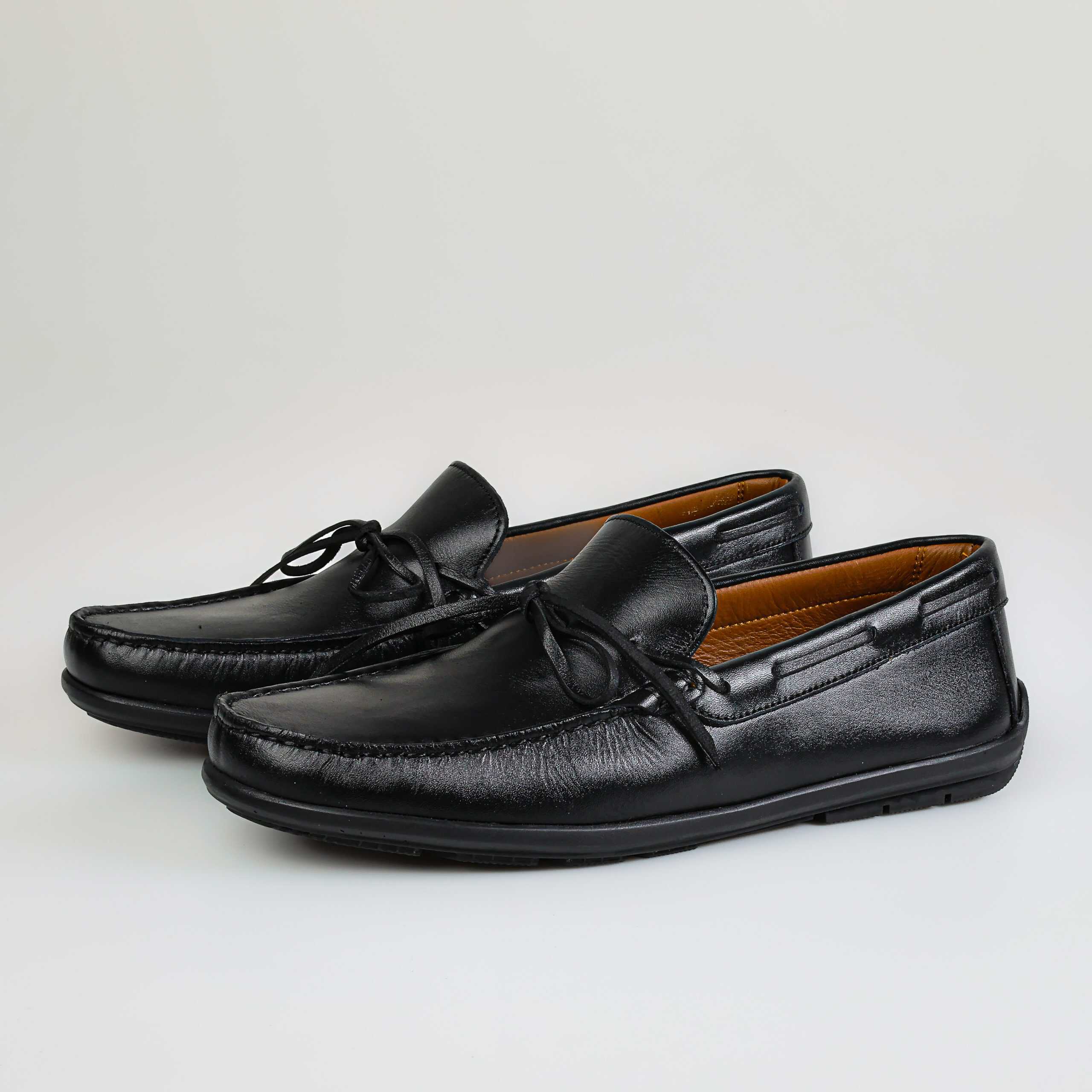 Absolu – Mocassins Hommes en Noir.