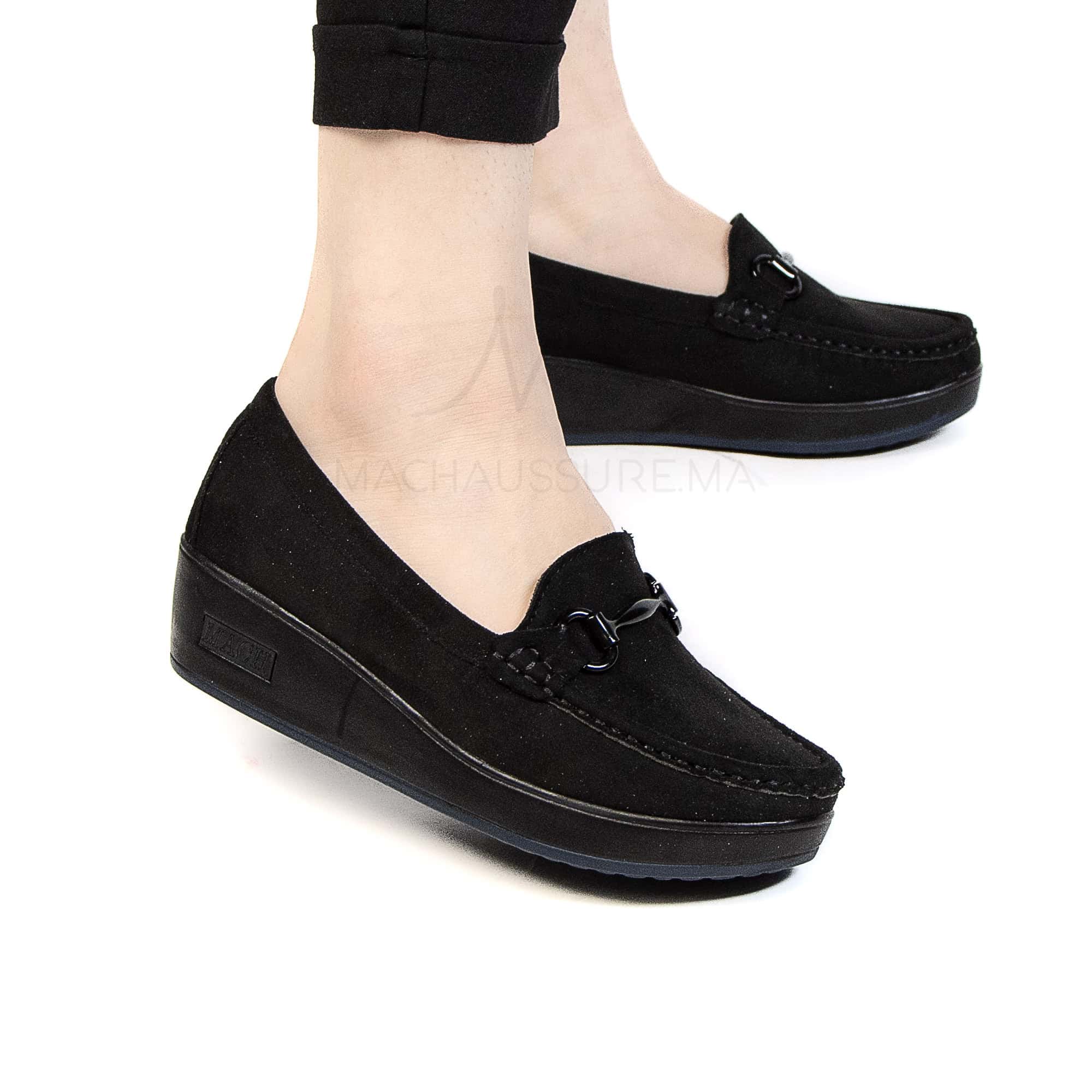 Mocassin compensé femme en Noir.