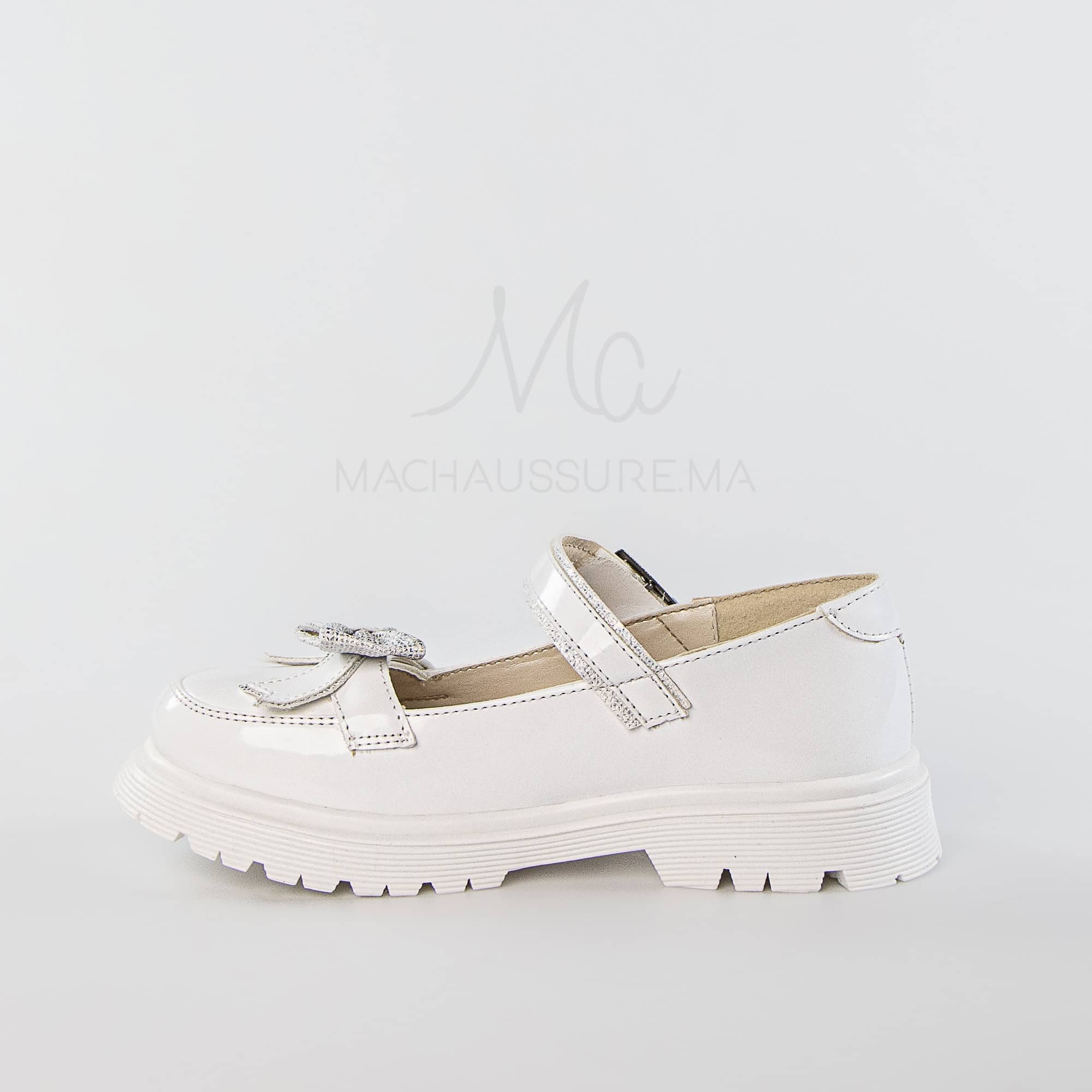 Cocon – Ballerines Fille en Blanc.