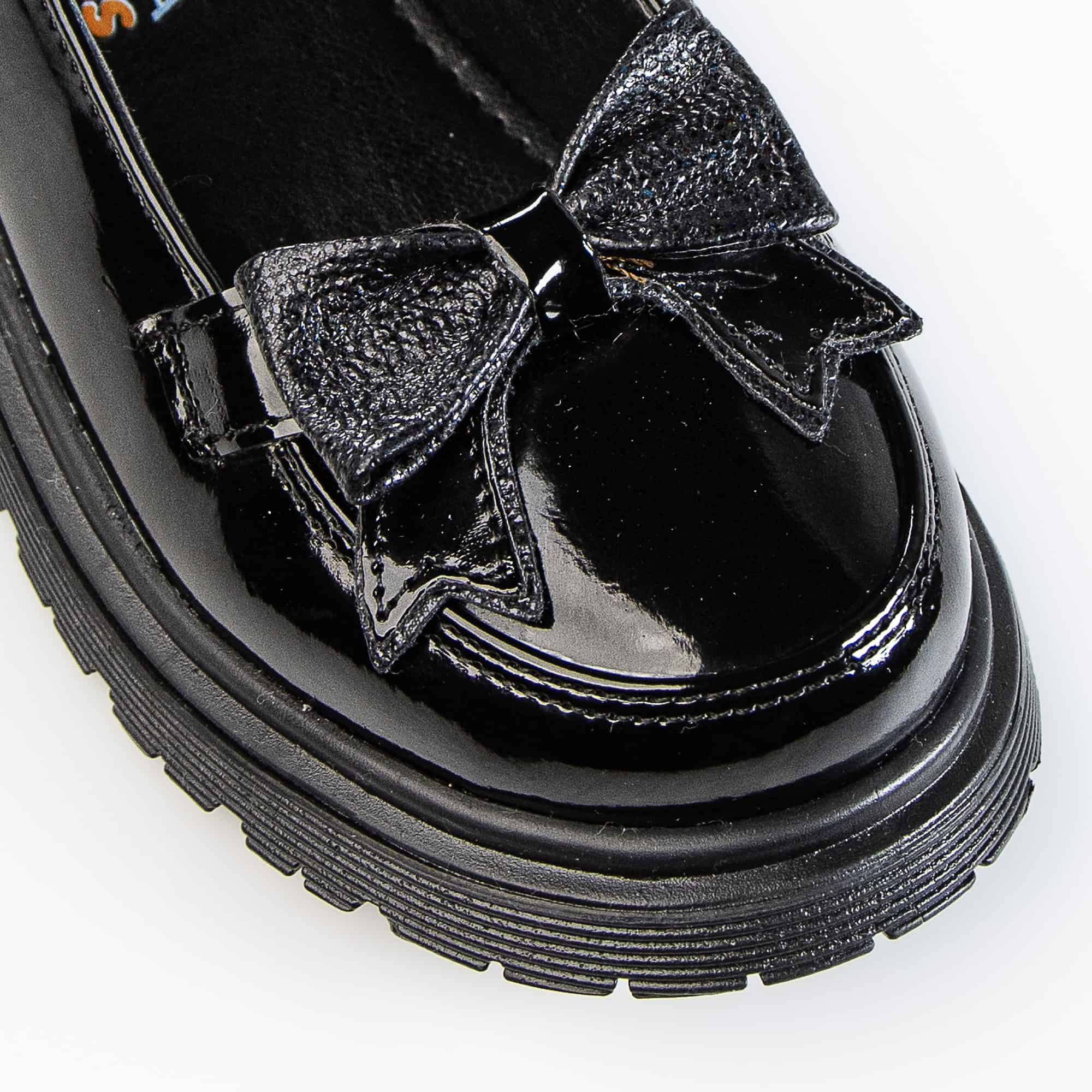 Cocon – Ballerines Fille en Noir.