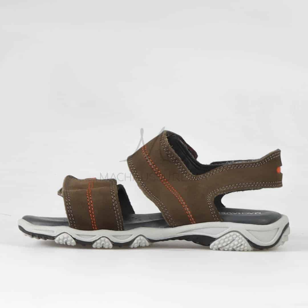 Sandales en Vert pour garçon.
