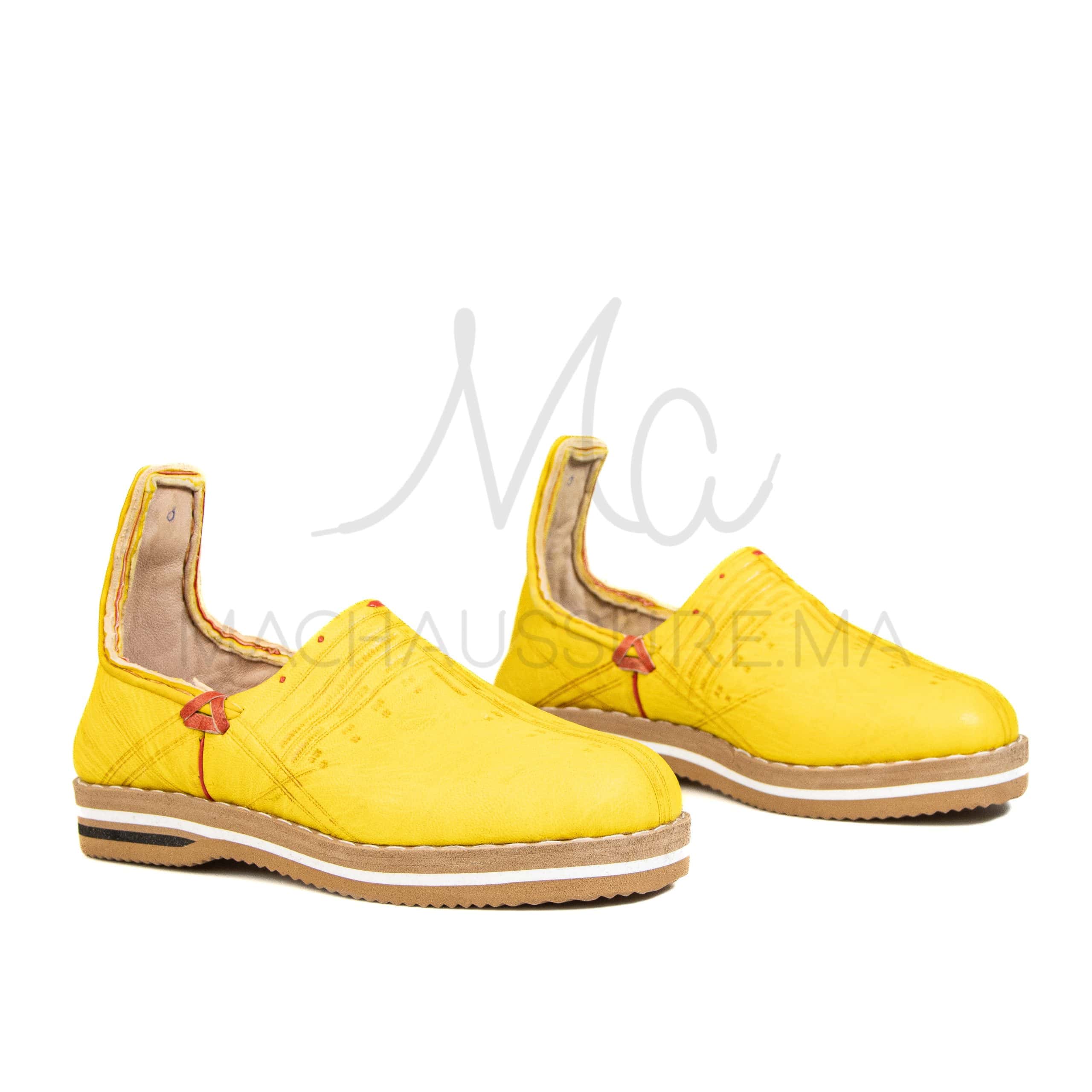 IDOKAN – Babouches traditionnelles en Jaune.