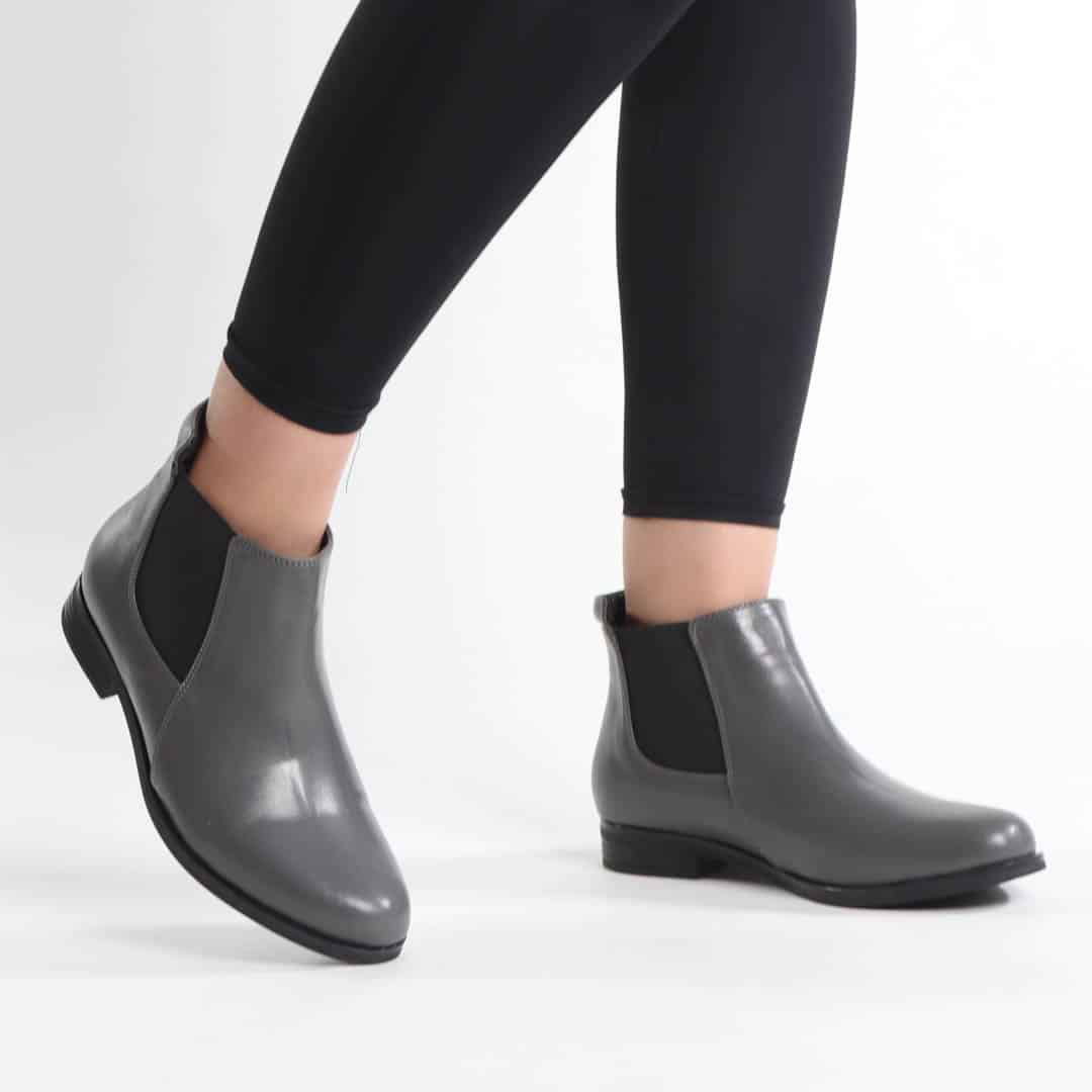IFNI – Bottines femmes en Gris.