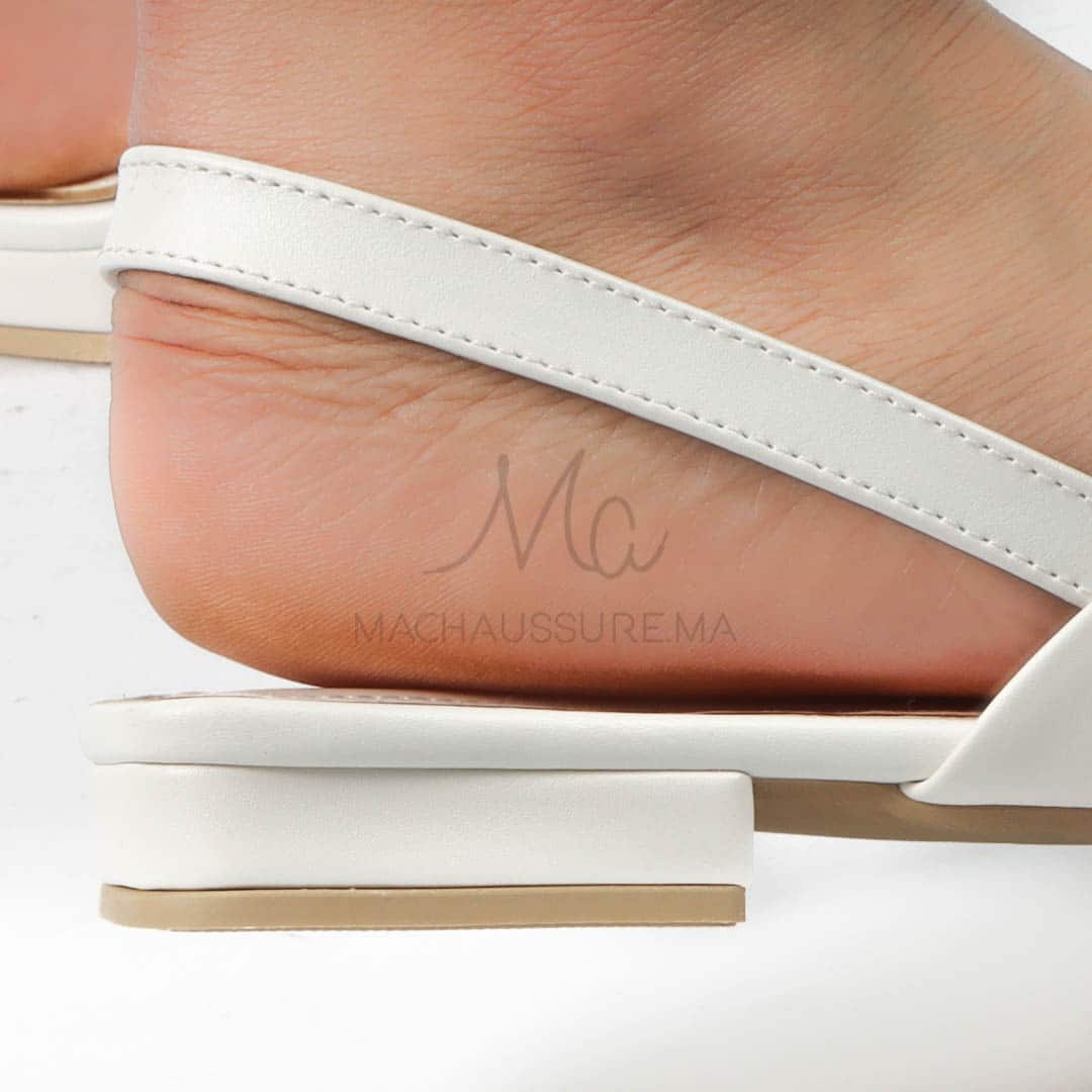 Megan - Escarpins demi talon en Blanc.