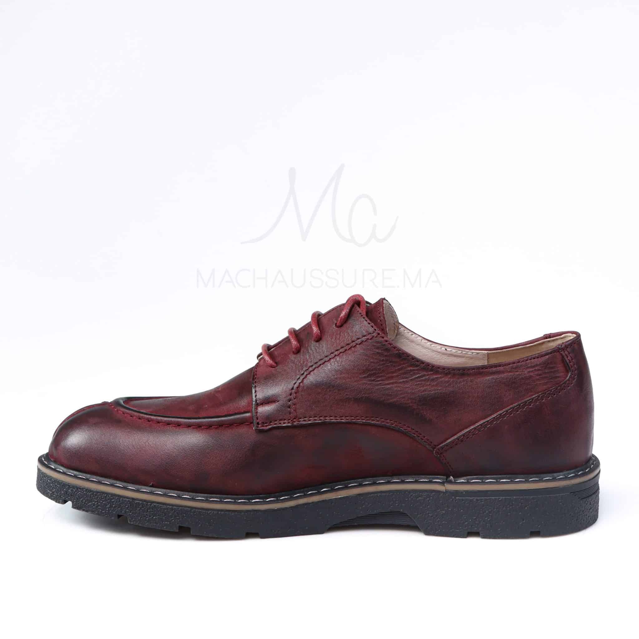 Distinct - Chaussures de ville en Grenat.