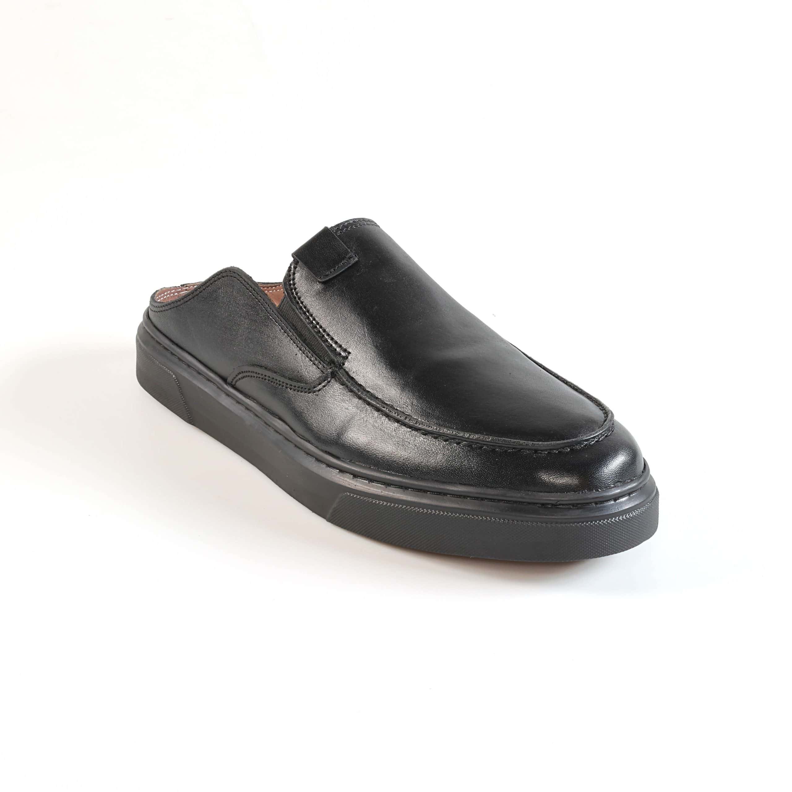 Sahara – Mules Hommes en Noir.
