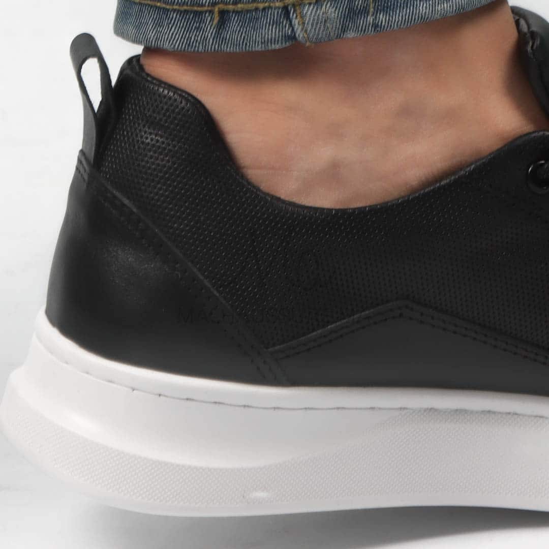 Move - Baskets basses Hommes 100% Cuir – Noir.