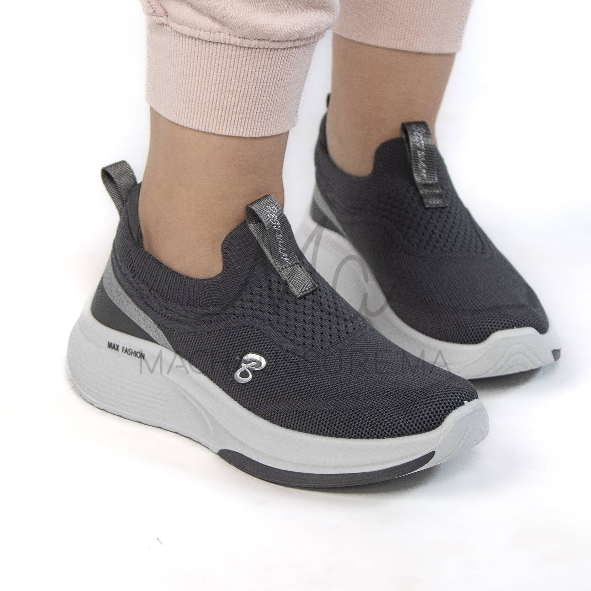 Smashing – Baskets Femmes Confortables en Gris.