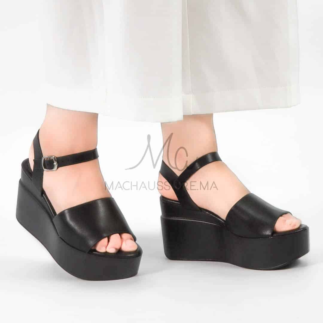 Spinelle - Sandales compensées en Noir.