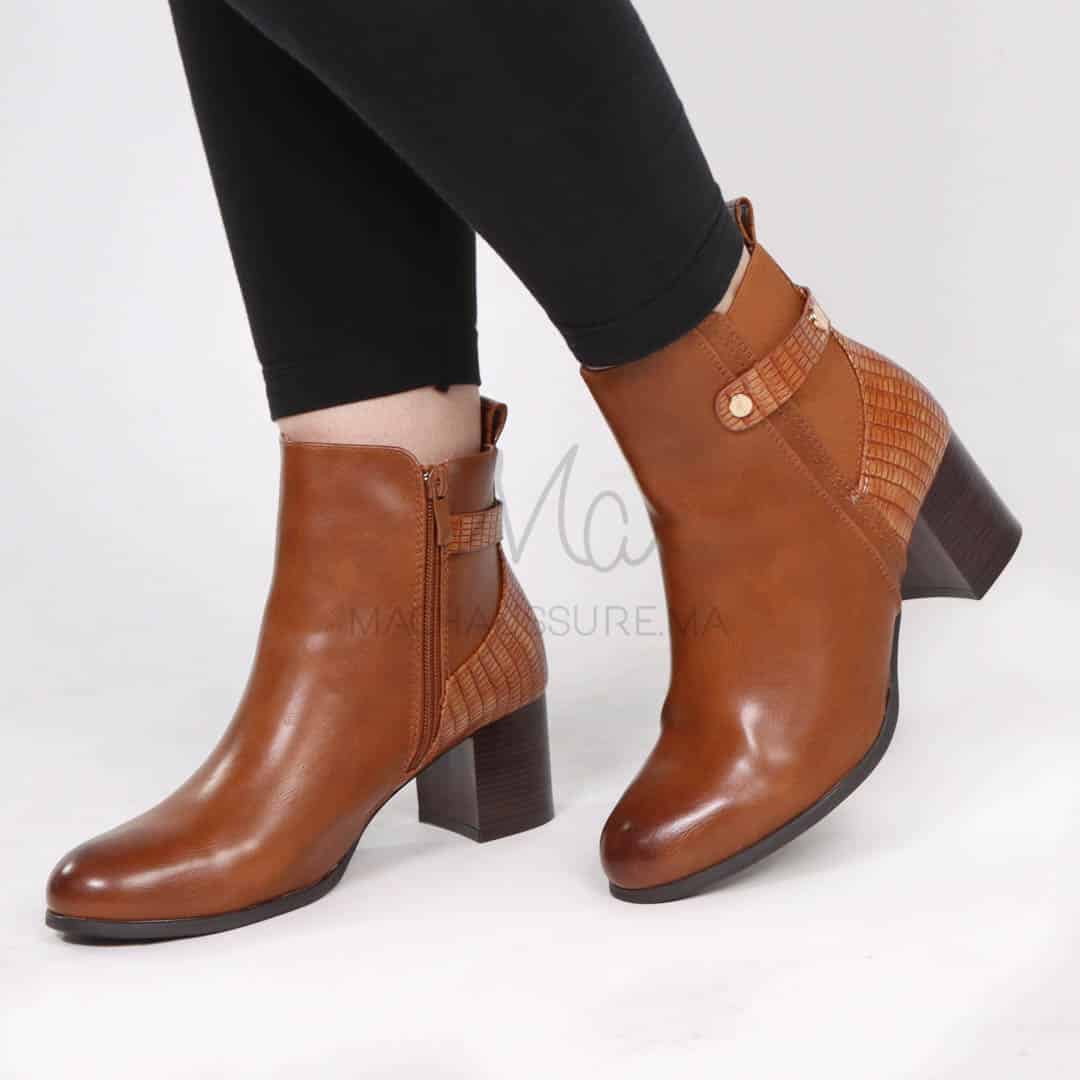 Reine – Bottines à talon en Tabac.