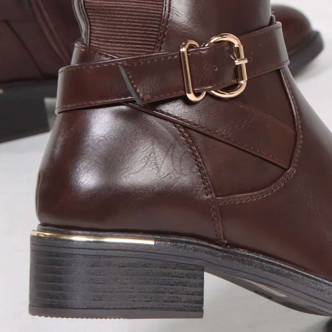 Allure – Bottes Femmes en Marron.