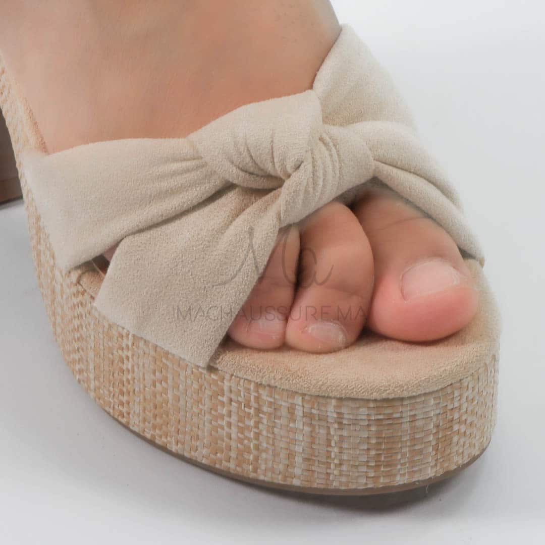 Kunzite - Sandales à talon en Beige.