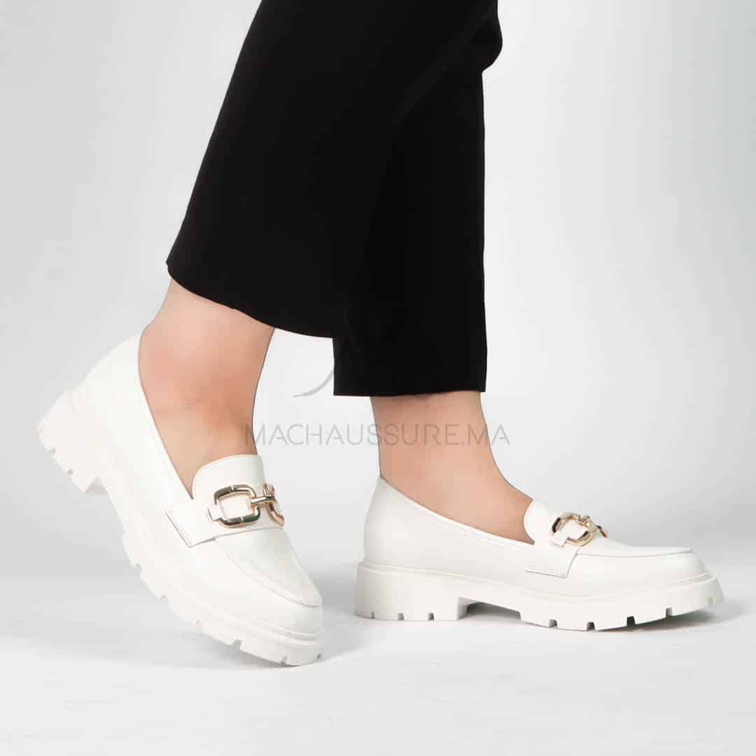 Louisa – Derbies Femmes en Blanc.