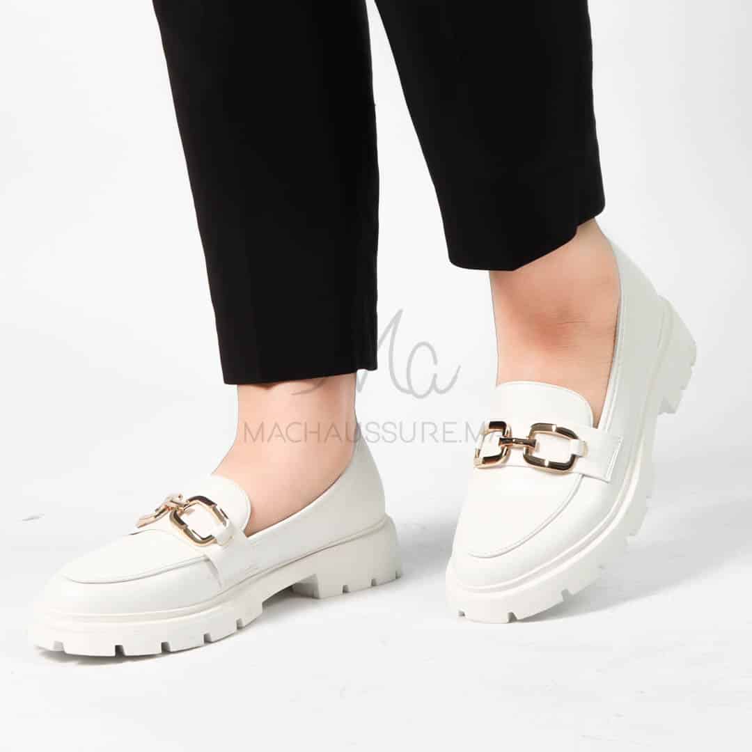 Louisa – Derbies Femmes en Blanc.