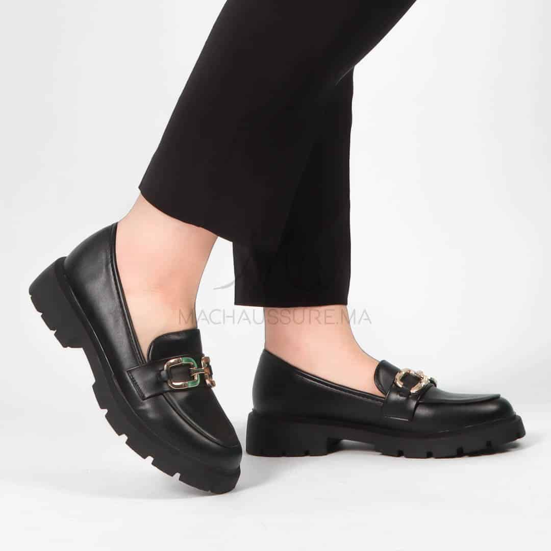 Louisa – Derbies Femmes en Noir.