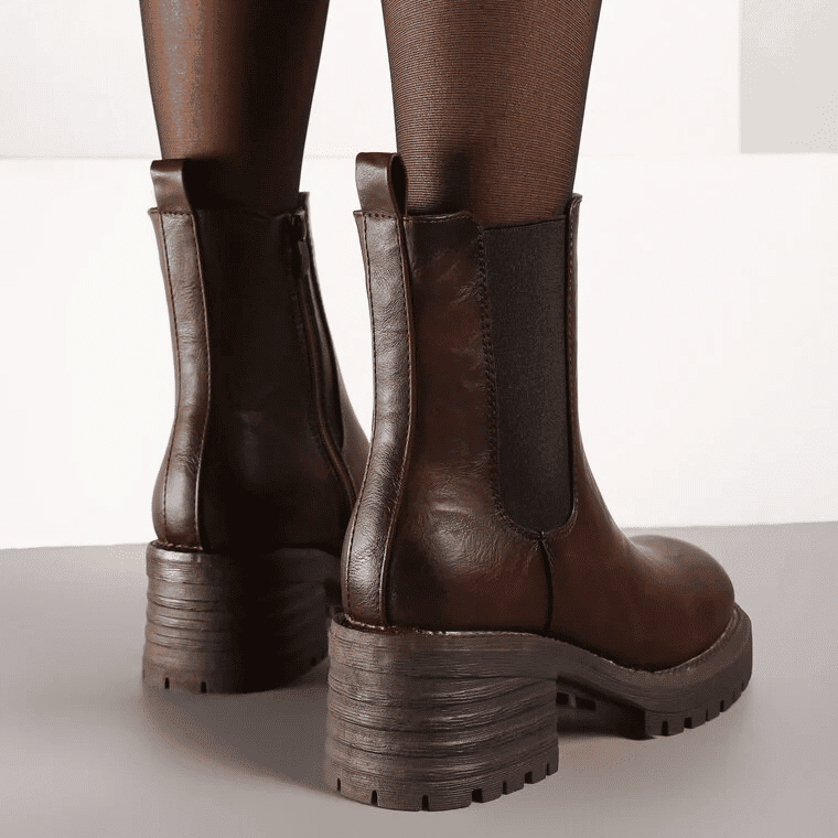 Rebelle – Bottines femmes en Marron.
