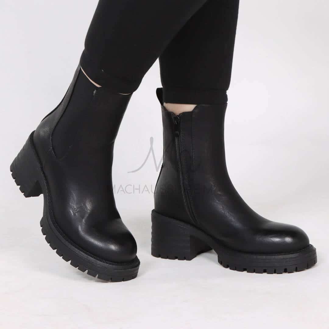 Rebelle – Bottines femmes en Noir.