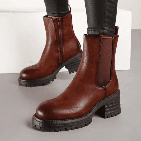 Rebelle – Bottines femmes en Tabac.
