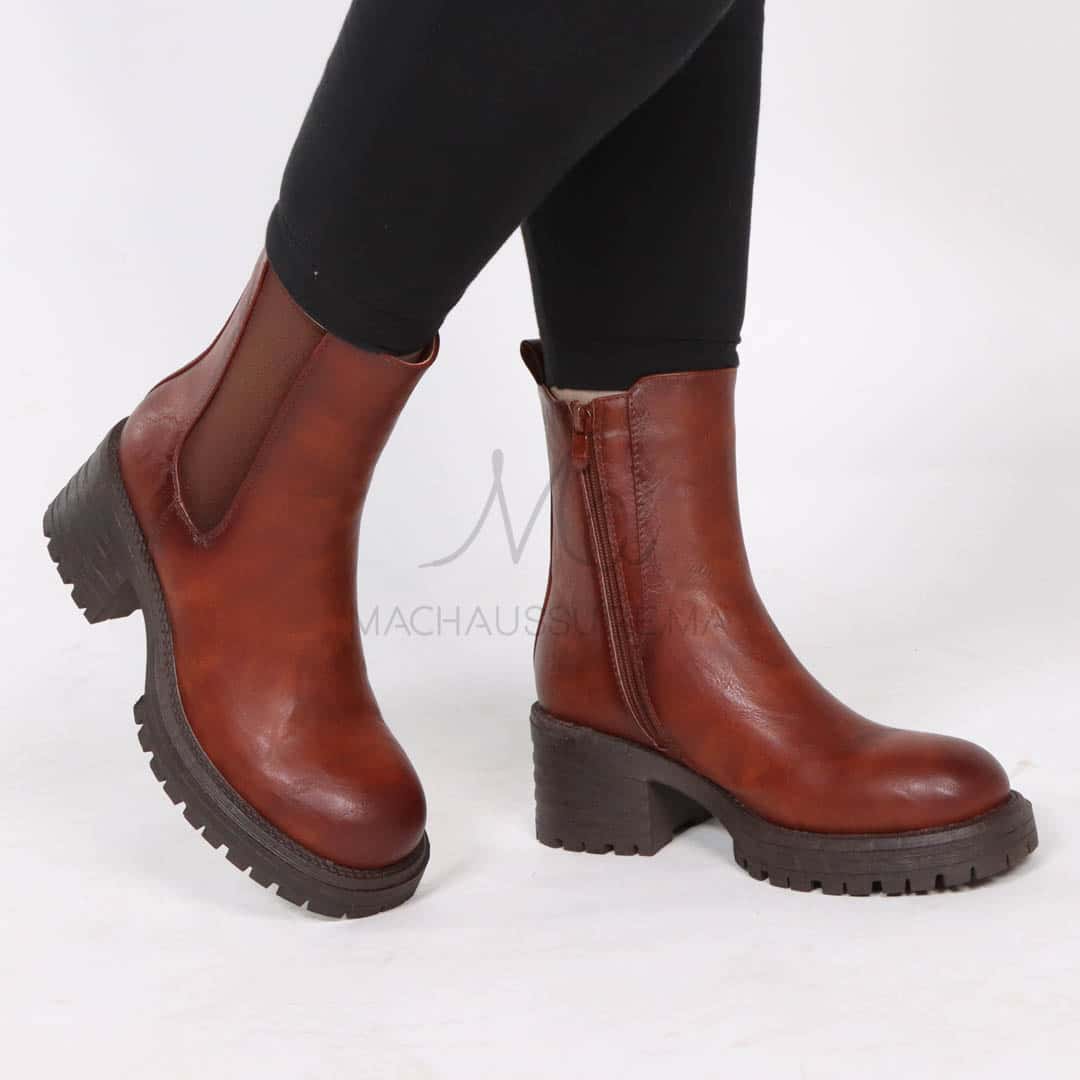 Rebelle – Bottines femmes en Tabac.
