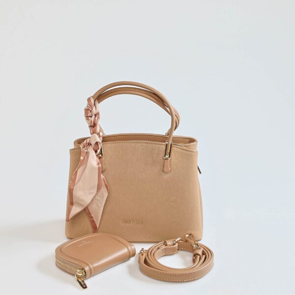Lessa – Sac à main en Kaki.