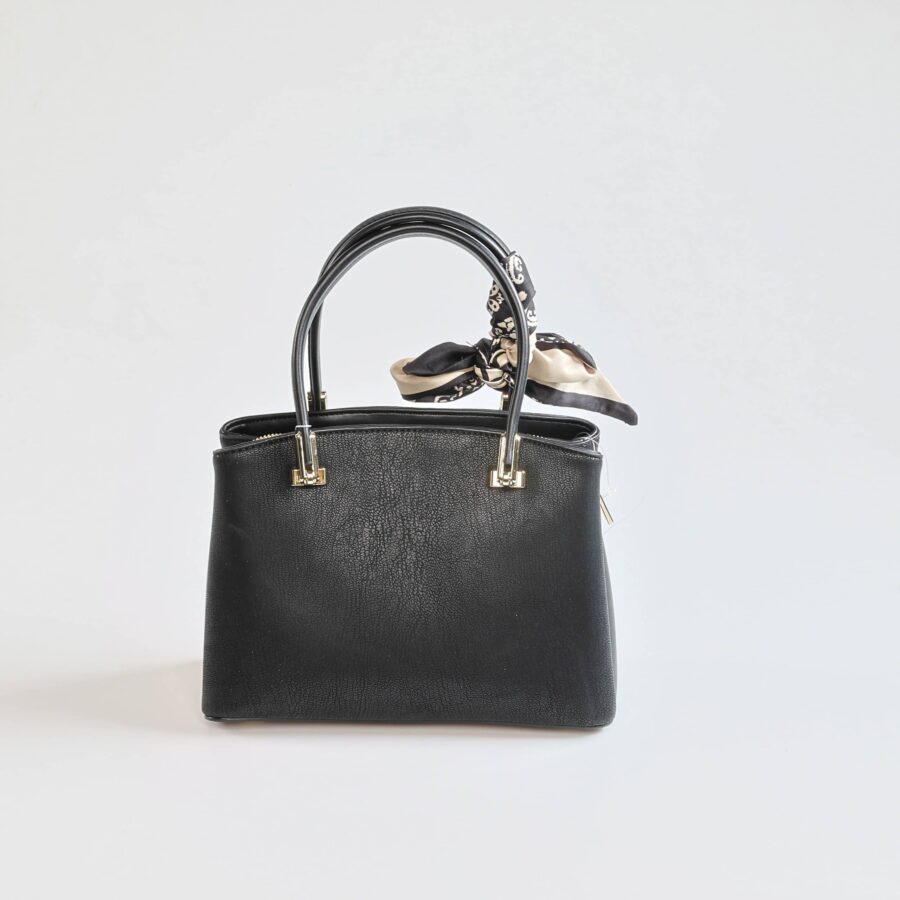 Lessa – Sac à main en Noir.