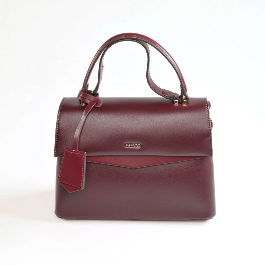 Sac à main en cuir rouge foncé avec poignée et fermeture élégante, idéal pour un style chic et sophi..