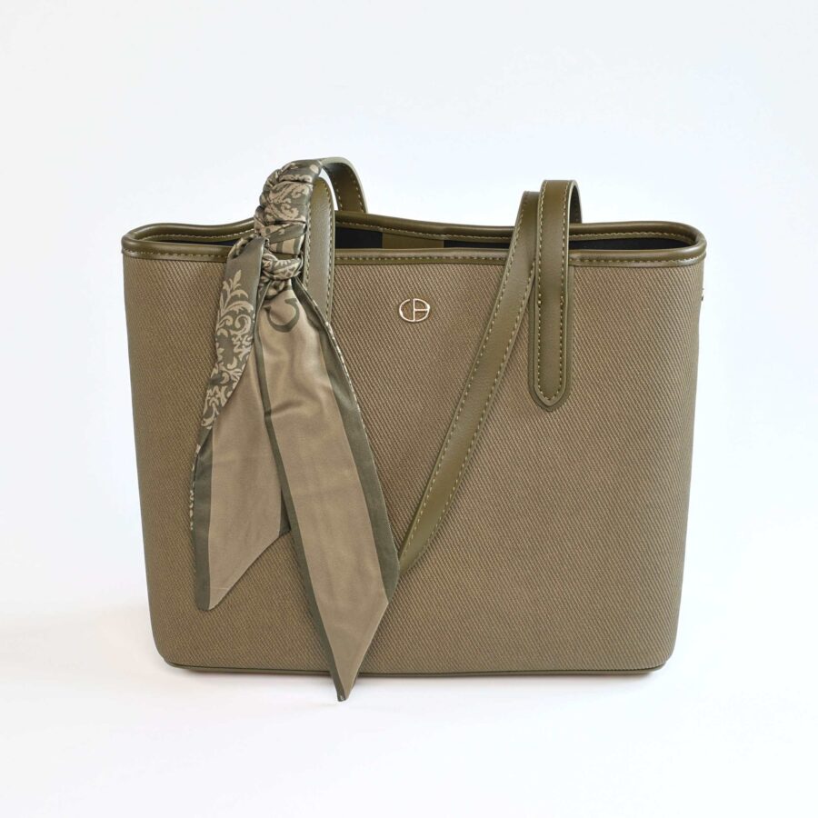 Sac à main en cuir taupe avec foulard assorti, style chic et pratique..