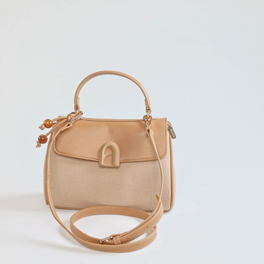 Rita – Sac à main en Beige.
