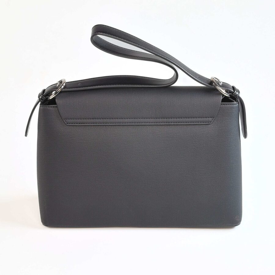 Sac à main en cuir noir élégant pour femmes, parfait pour toutes occasions..