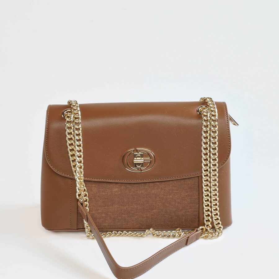 Sac à main en cuir avec chaîne dorée, accessoire élégant pour femmes..